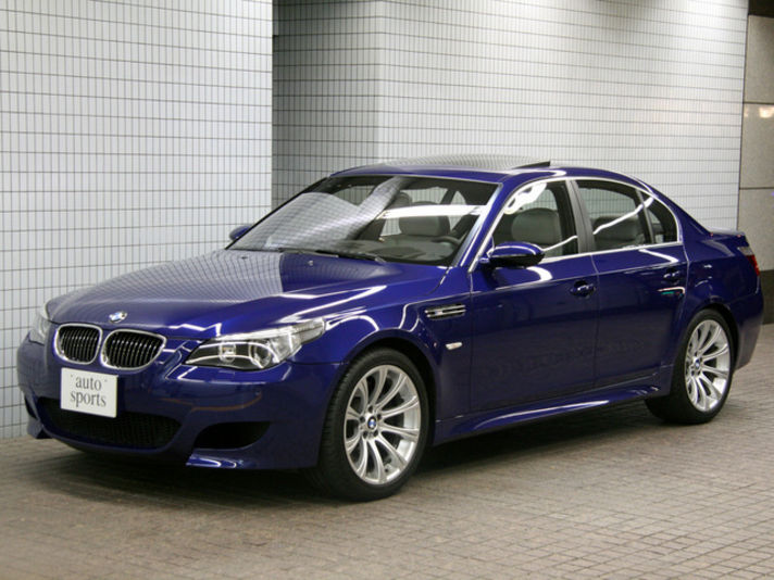 BMW正規品 京商 BMW M6 coupé (E63)インテルラゴス・ブルー