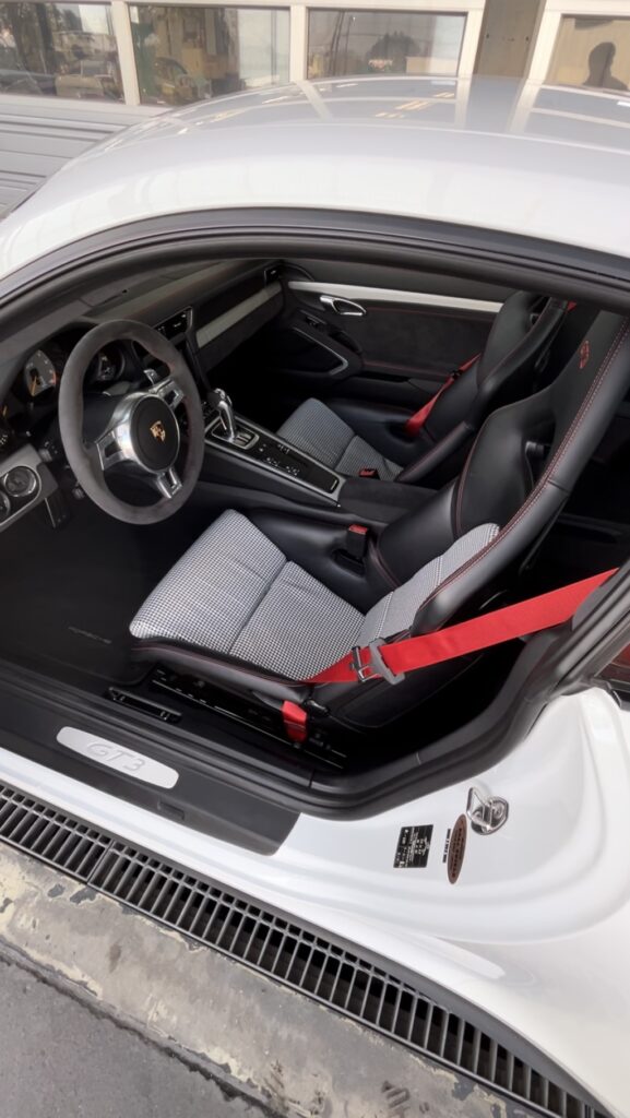 シート張り替えました