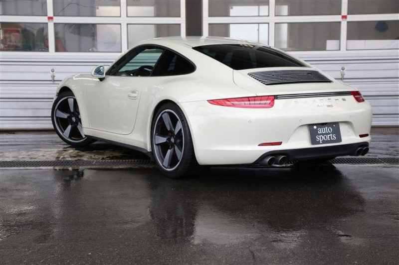 ポルシェ 911(Type991) 50thアニバーサリーエディション