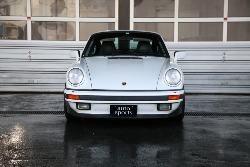 ポルシェ オーナーズマニュアル本国(ドイツ)911turboCarrera930 ポルシェ 911(Type930) 3.2Carrera ポルシェサーティフィケート