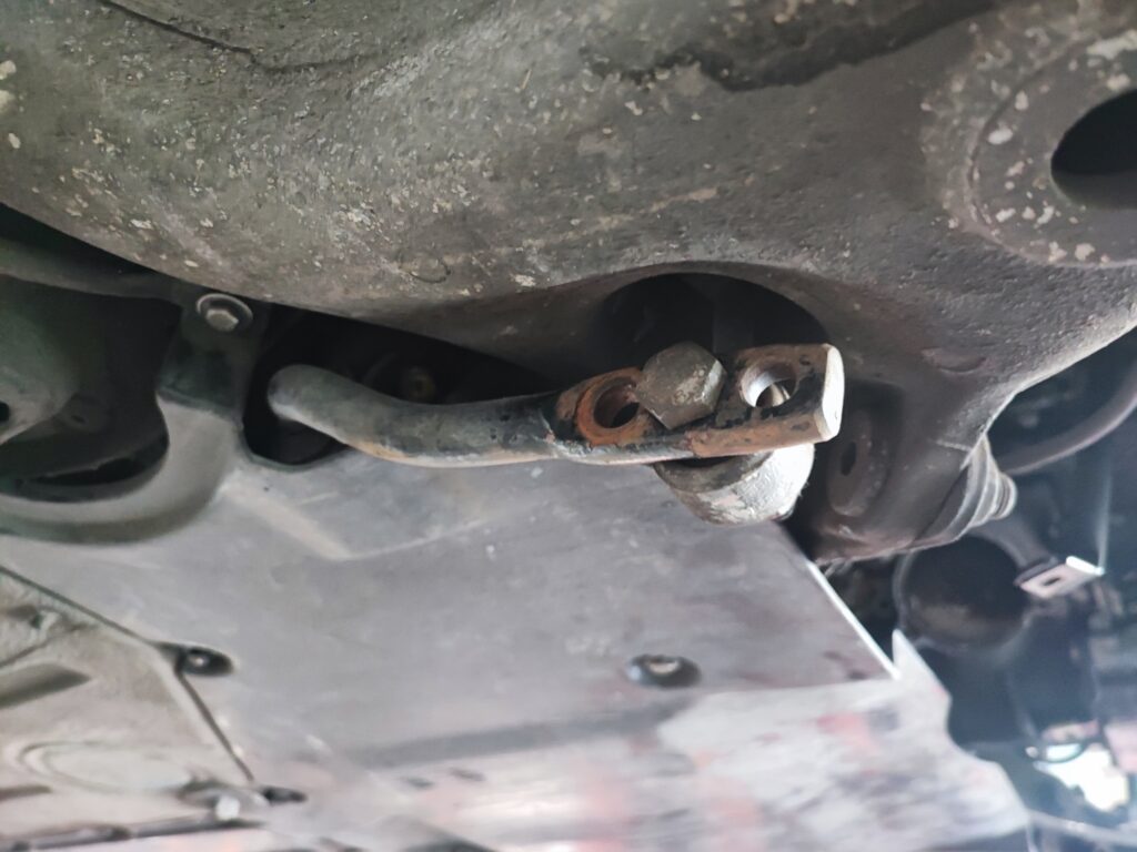 サーキットを走る為のサスペンション